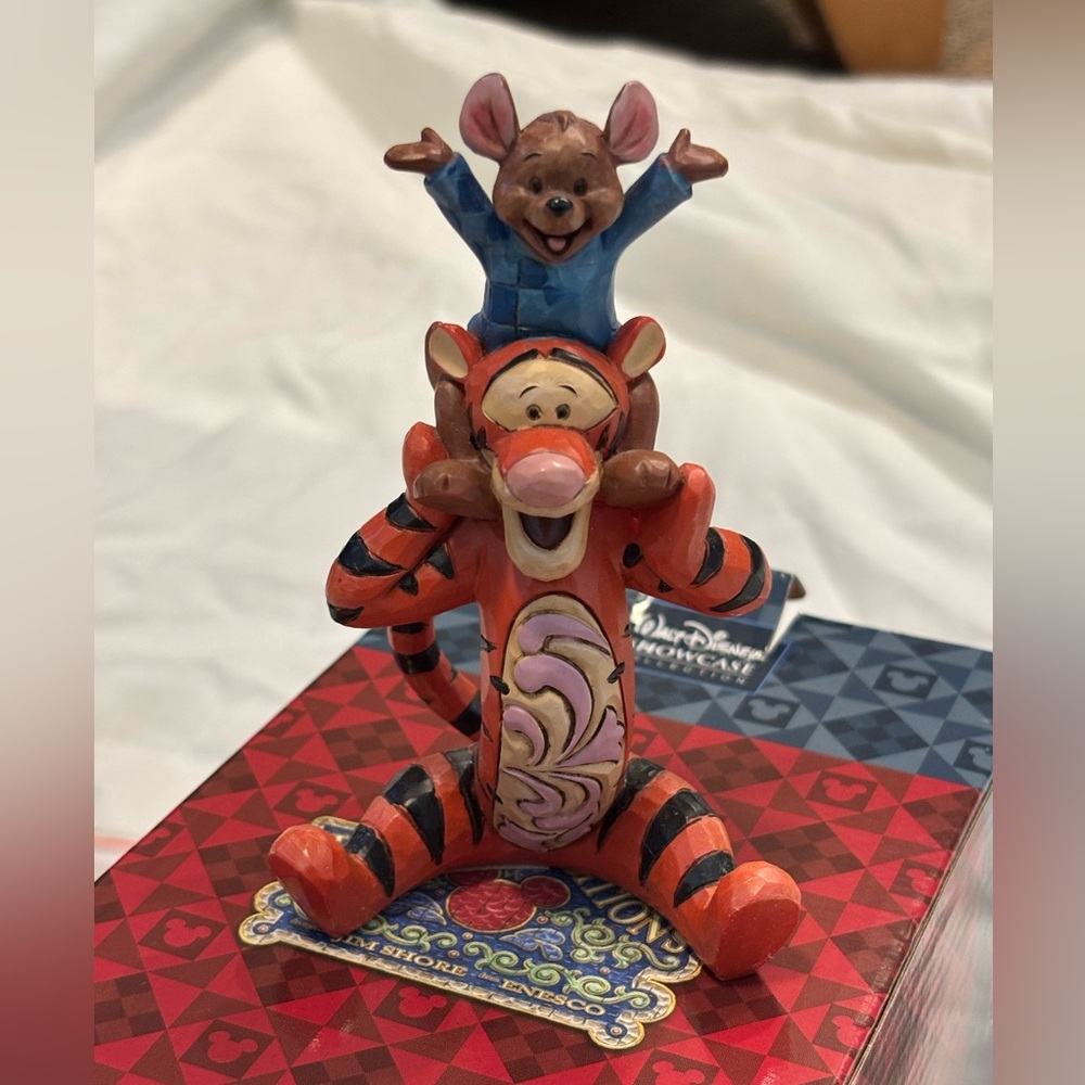 Jim Shore Disney Traditions Tigger & Roo Bestest Pals Figurine with box